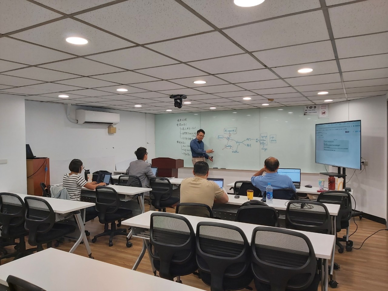 雲育鏈-AI-Agent開發課程