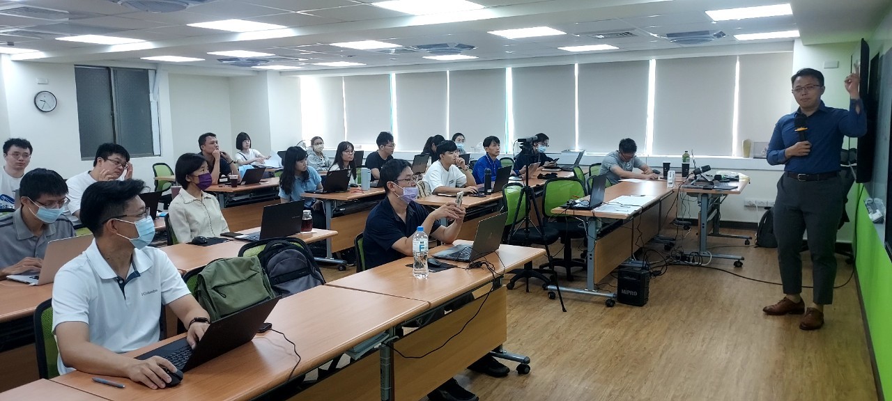 政府補助-有頭鹿AI加&雲端課程